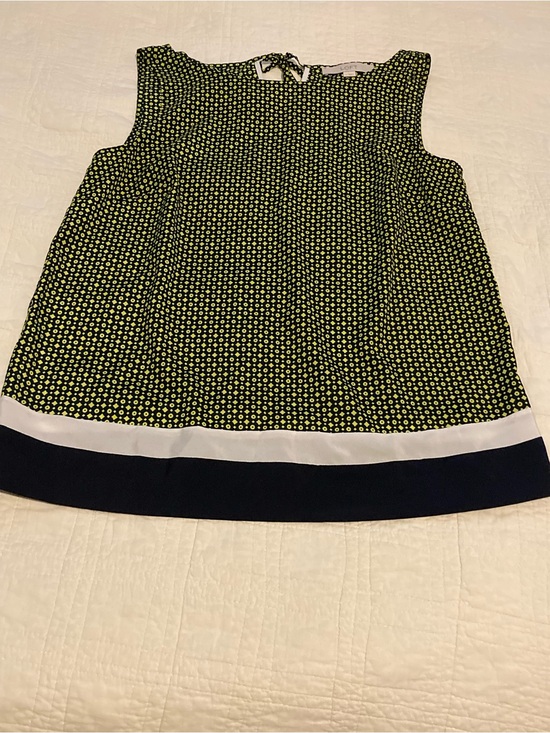 LOFT Tops - LOFT Navy and Green Sleeveless Patterned Blouse